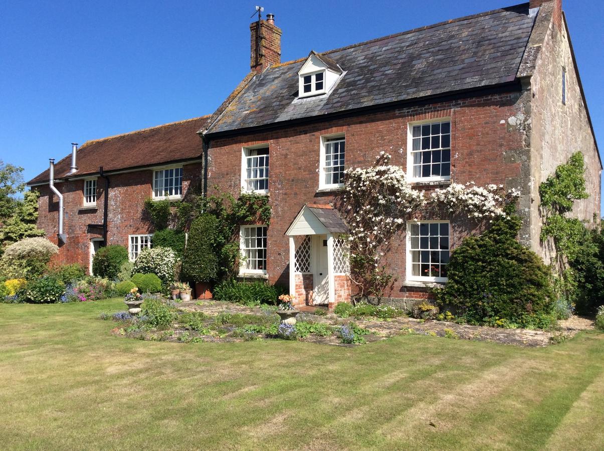 Moors Farmhouse Bed and Breakfast East Knoyle Exterior foto